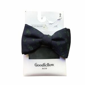 New Goodfellow & Co Bow Tie & Pocket Square
